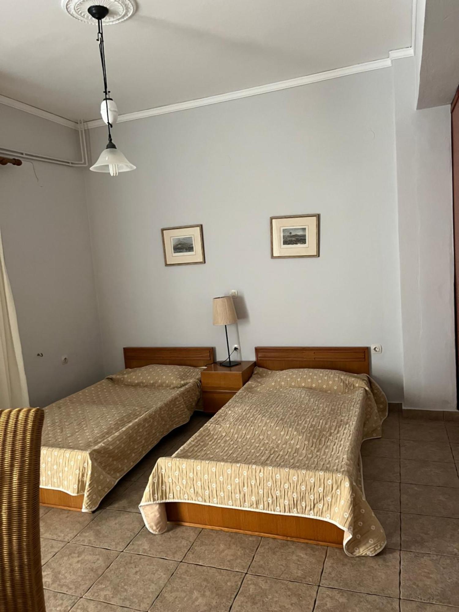 Litsa Appartement Plomari Buitenkant foto